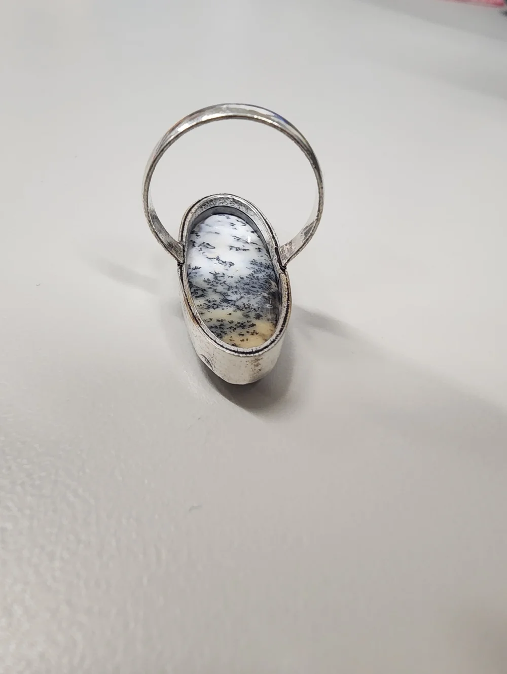 Sz 7.5-8 Resin Dendritic Agate/Opal-look Oval Statement Ring Boho White Black